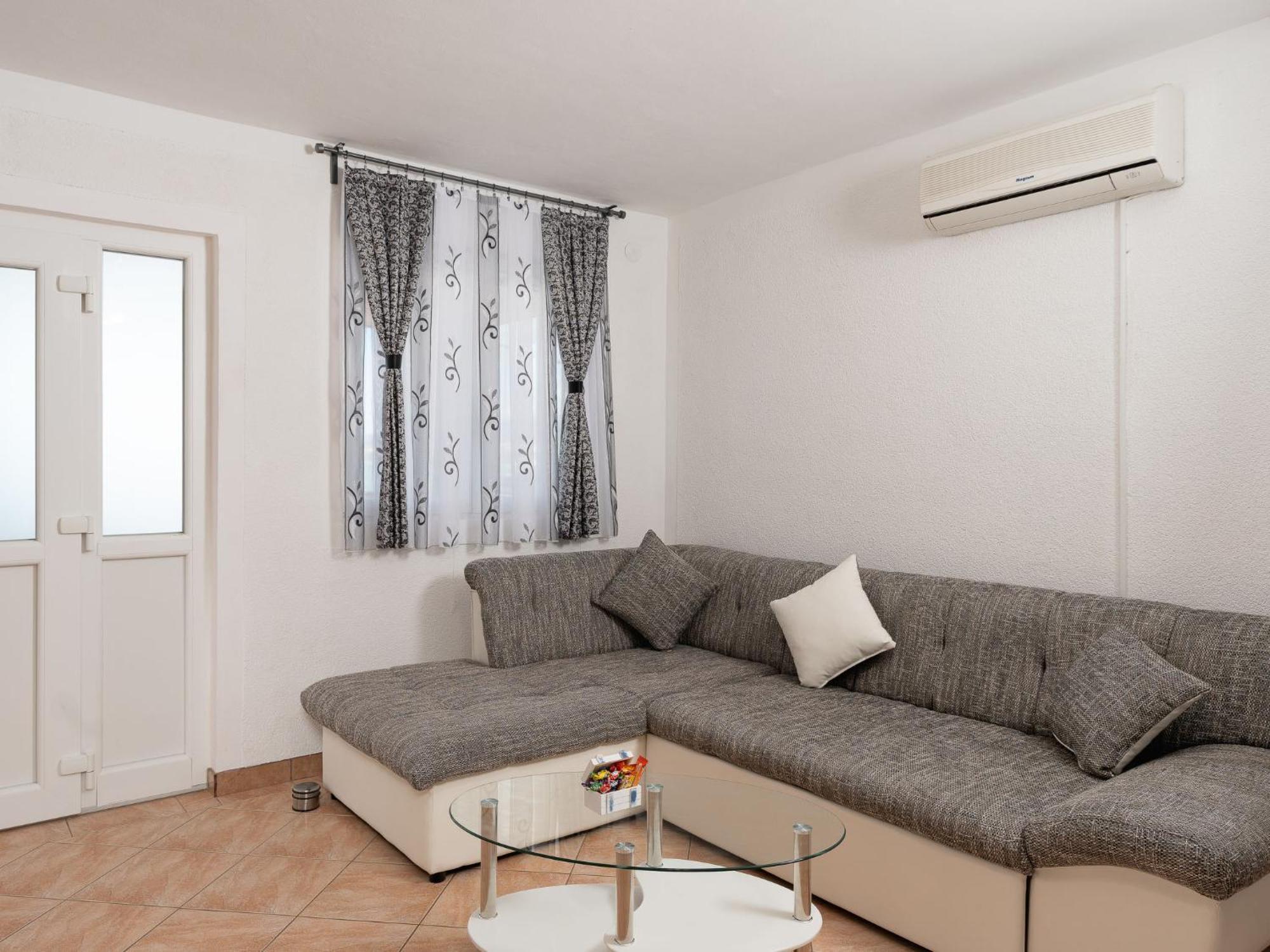 Apartment Mia-1 By Interhome Obrovac Exterior foto